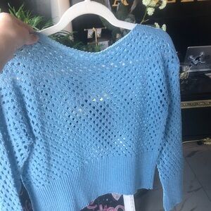 Blue knit crop Sweater